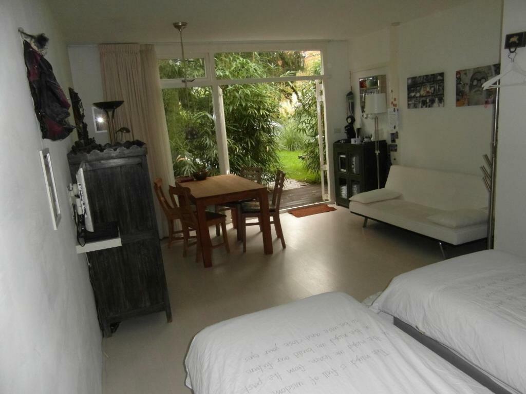 Achter Het Witte Huis ユトレヒト エクステリア 写真